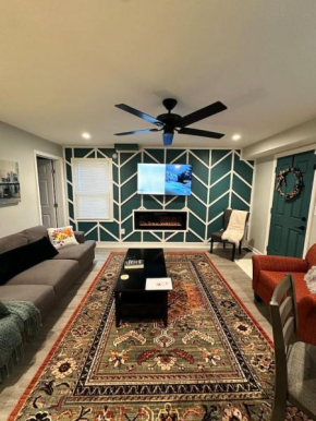 Serenity Haven - Modern Retreat